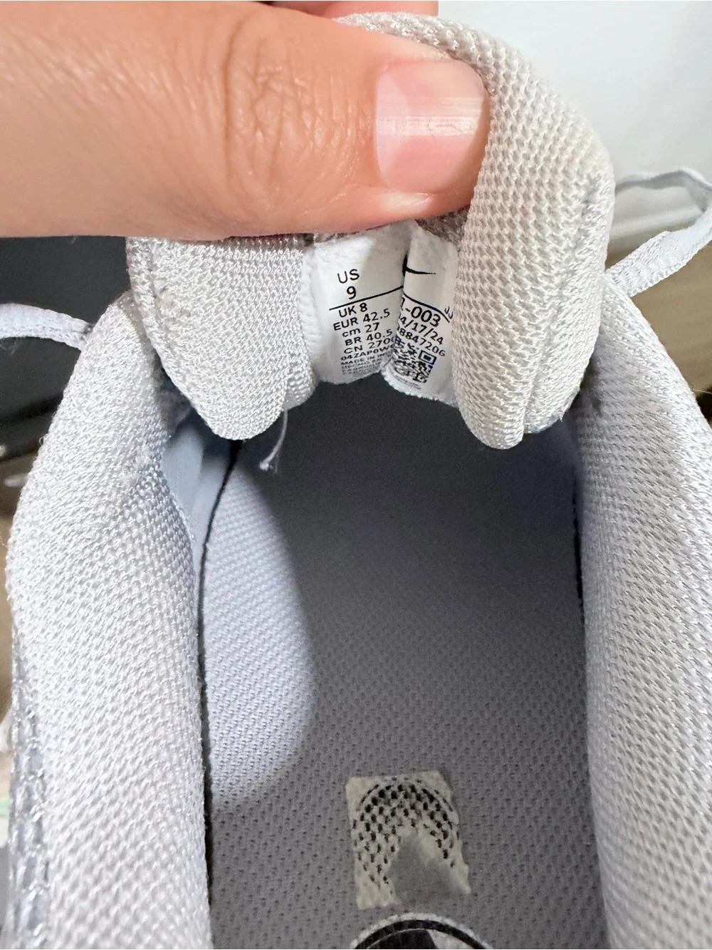 Nike Vomero 5 Silver/Gray Running Shoe